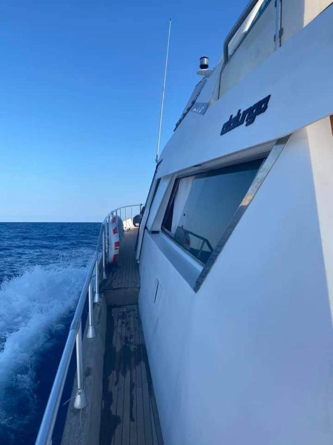 فندق أوستِيا أنتيكافي  Boat And Breakfast Fiumicino - Roma المظهر الخارجي الصورة