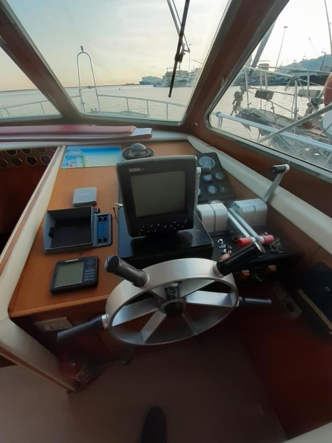 فندق أوستِيا أنتيكافي  Boat And Breakfast Fiumicino - Roma المظهر الخارجي الصورة